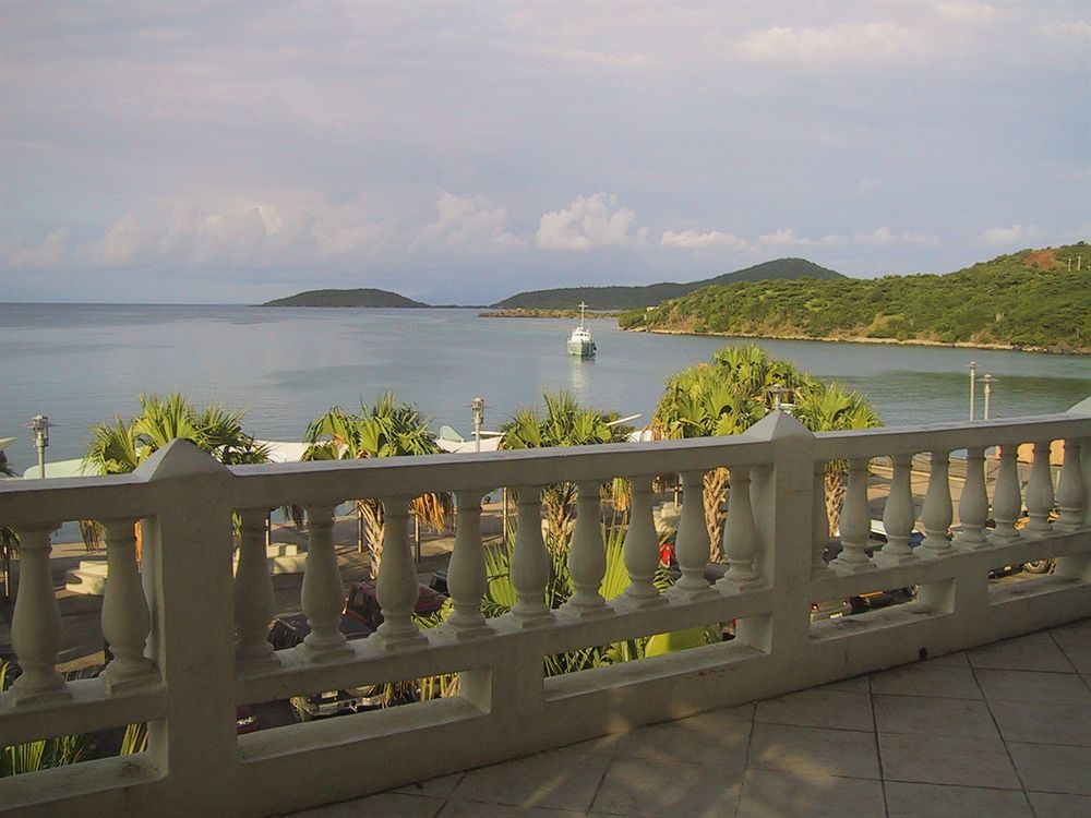 Hotel Kokomo Isla Culebra ภายนอก รูปภาพ